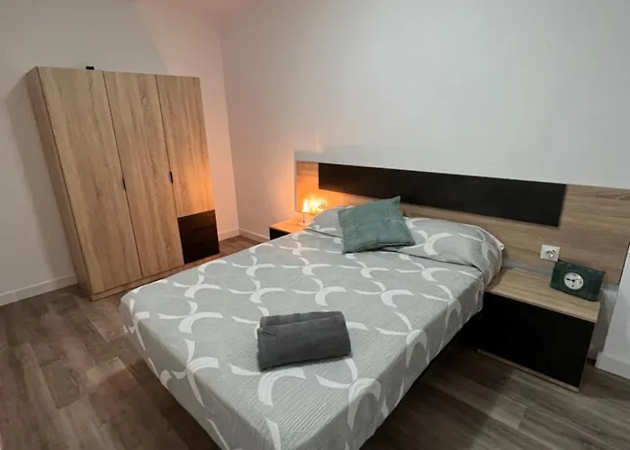 En Con Parking 아파트 사라고사